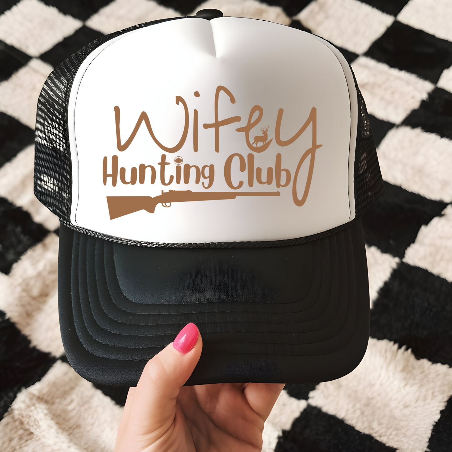 Wifey Hunting Club Trucker Hat Print - F9