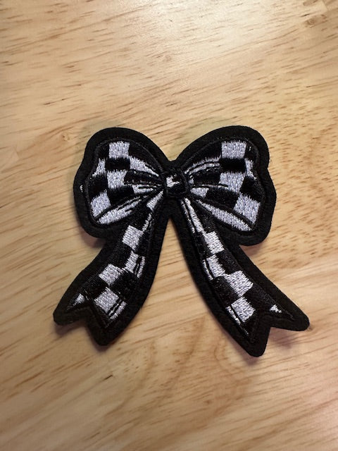 Checkered Bow (2 color options)