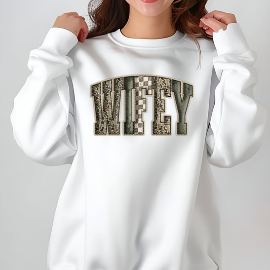 Camo Wifey - B3