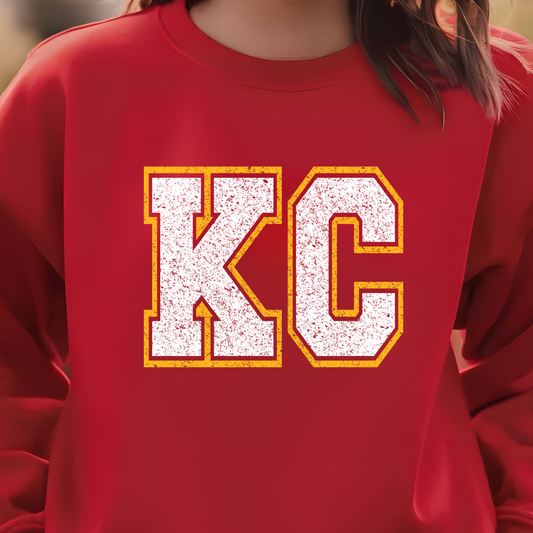 Distressed white KC with yellow outline - E21